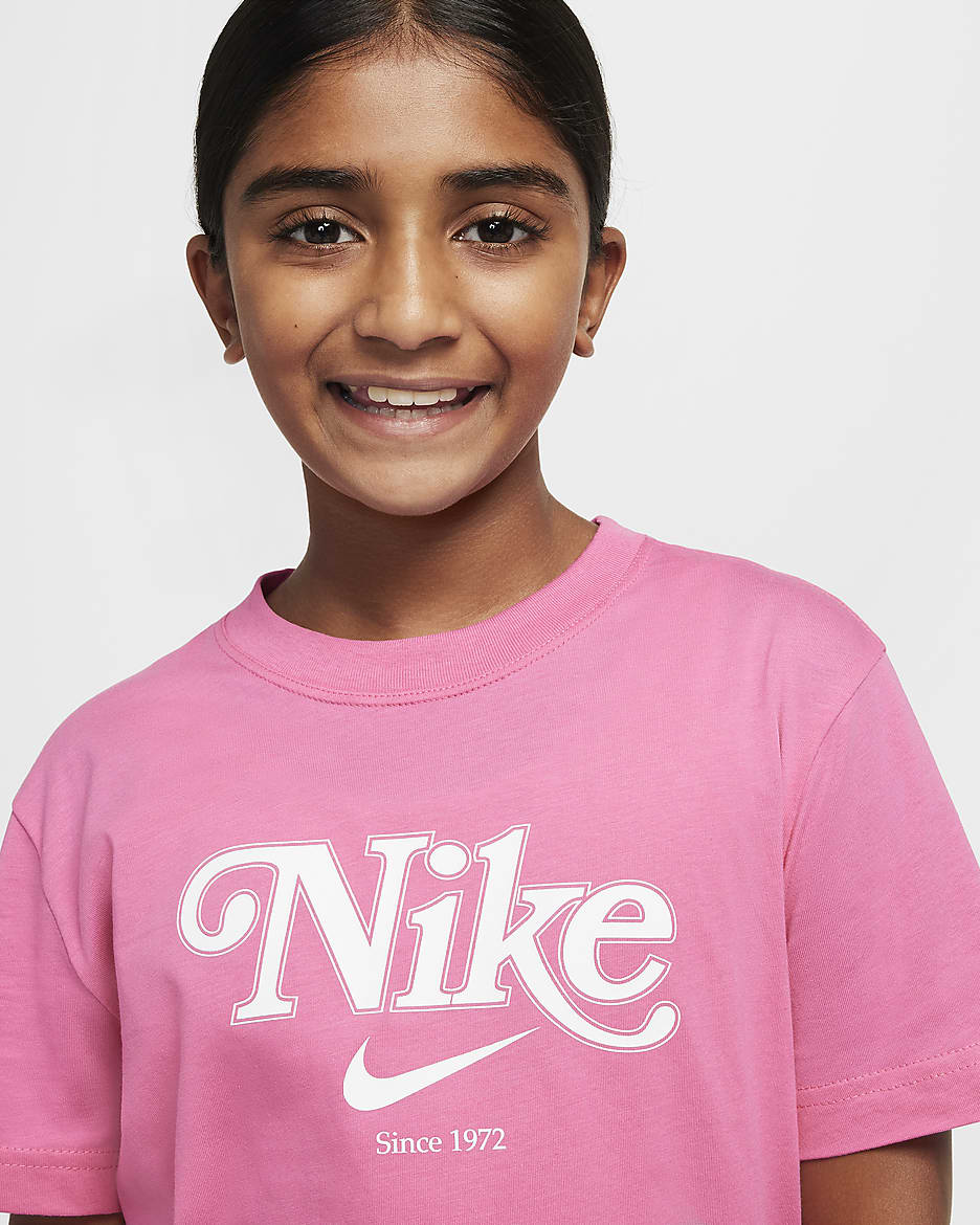 Nike Sportswear Girls T Shirt. Nike UK